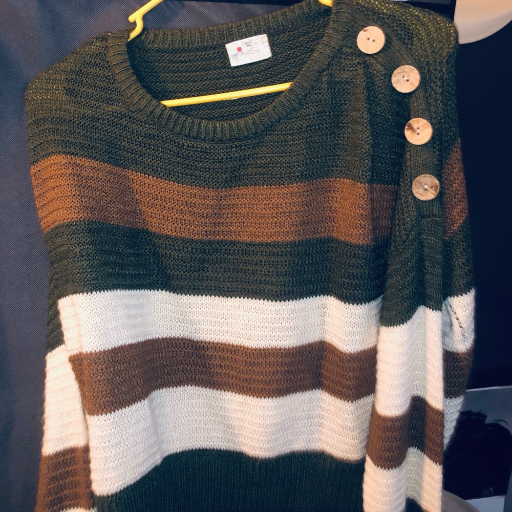 Super cute lightweight fall sweater
